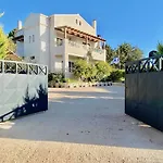 Heart House With Private Pool By Dadovillas * Aharávi