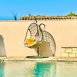 Villa Heart House With Private Pool By Dadovillas