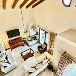 Heart House With Private Pool By Dadovillas Villa